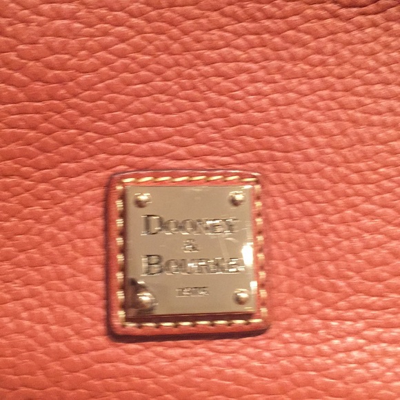 Dooney and Bourke purse - Picture 2 of 8